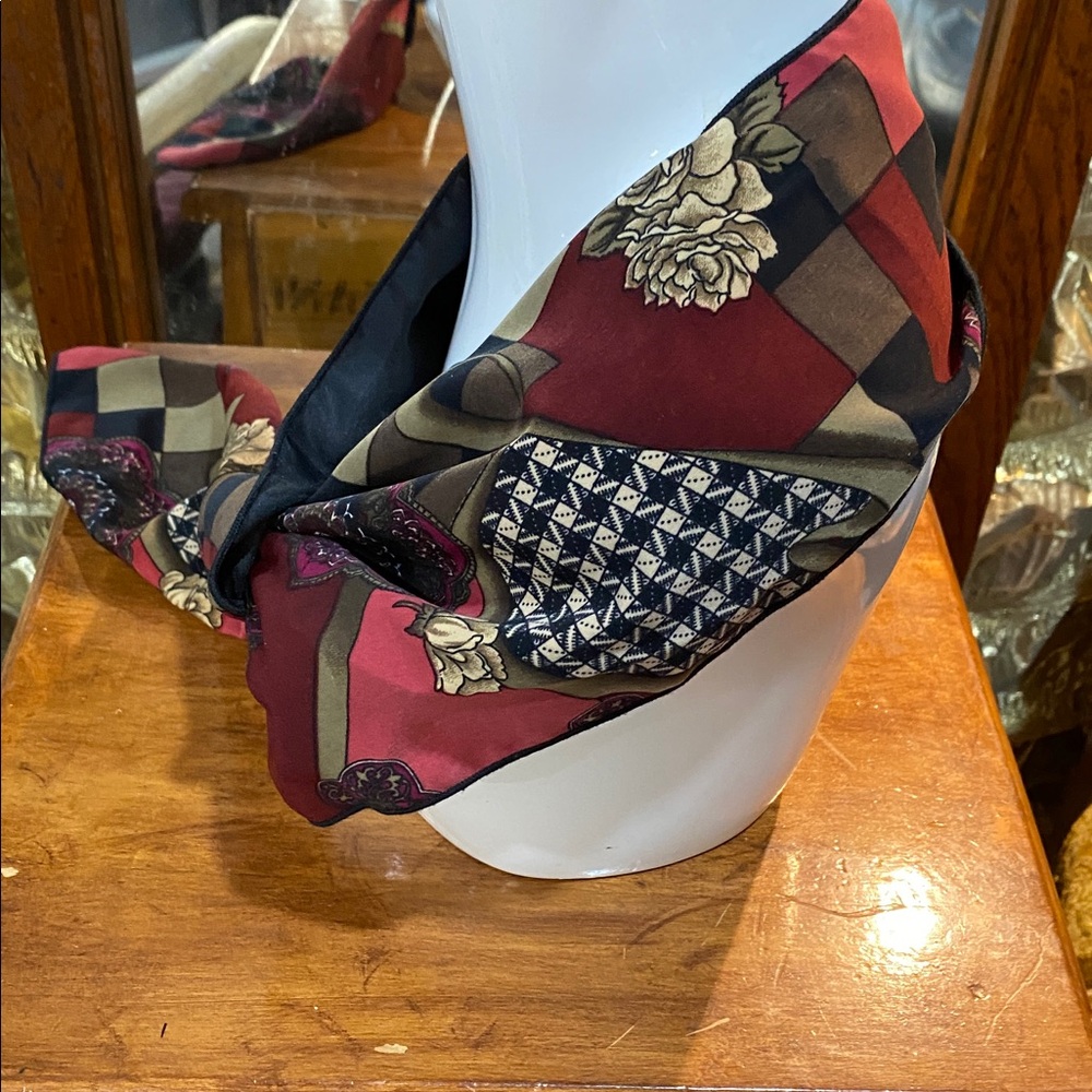 Women's Neck Scarf with Built in Pull Through Loop - Picture 3 of 6